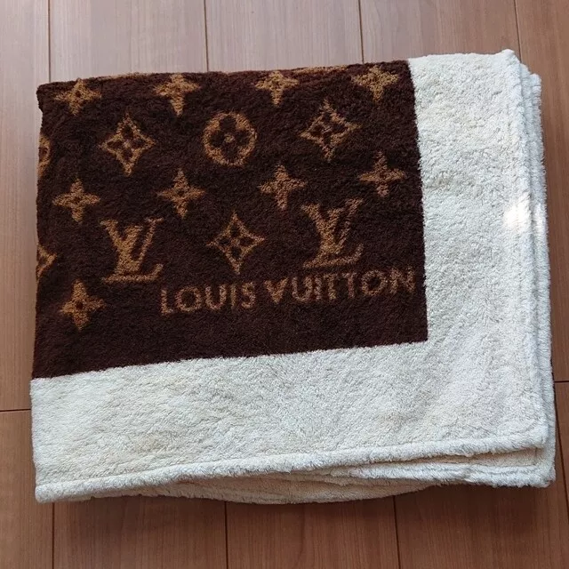 Louis Vuitton Beach Bath Towel Pink Yellow Drap De Bain Monogram M76786  Cotton