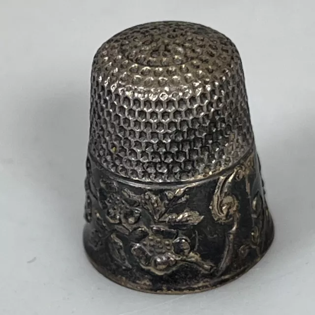 MKD SIGNED STERLING SILVER THIMBLE ANTIQUE Ketchum & McDougall Size 9 Floral E6