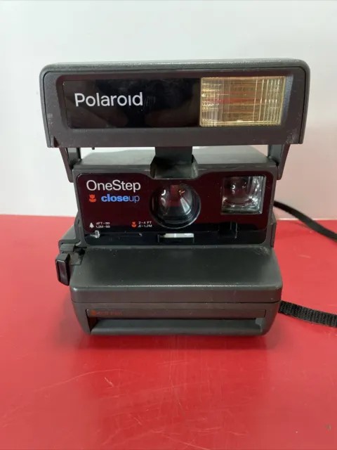 Cámara fotográfica instantánea vintage Polaroid de un solo paso 600 Coca-Cola1