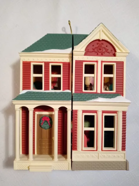 2014 Victorian Dollhouse Keepsake Ornament Club Exclusive Repaint CRAZY DETAILS