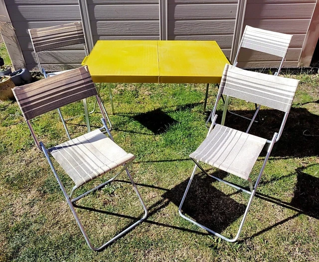 VINTAGE RETRO GREEN Folding Camping Picnic Table 4 Chairs 60s 70s VW