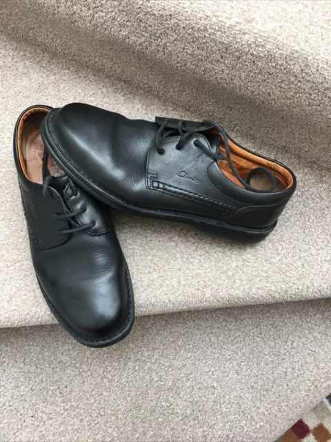 MENS CLARKS ACTIVE Air Black Leather Shoes Size 11G In Good Condition £ ...