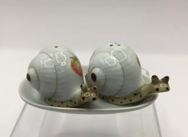 Vintage Andrea by Sadek Ceramic Hand Painted Snails Salt & Pepper Shakers