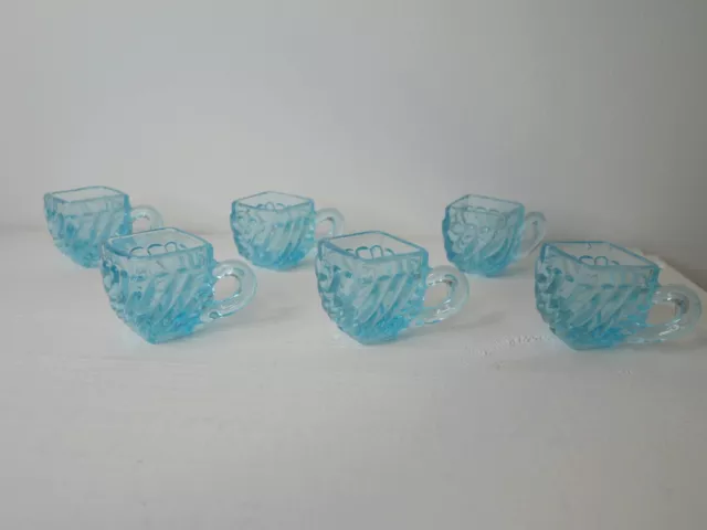 Lot 6 petite tasse verres à liqueur cristal moulé Baccarat Bambou Tors