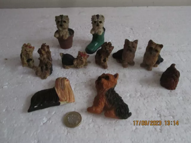 YORKSHIRE TERRIER  DOGS X 7   ORNAMENTS  + 2 FRIDGE MAGNETS    see des.
