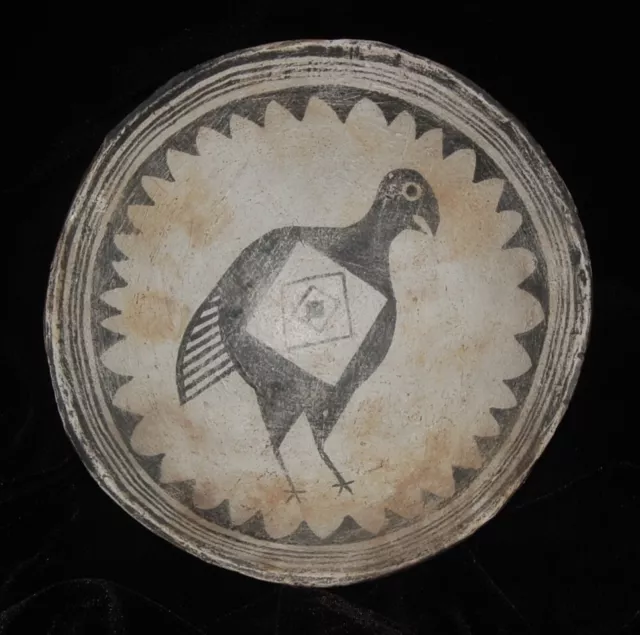 Anasazi / Mimbres Bowl Replication of a Bird