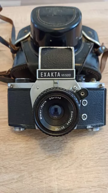 Pentacon Exakta EXA VX 500 Cámara de película SLR de 35 mm