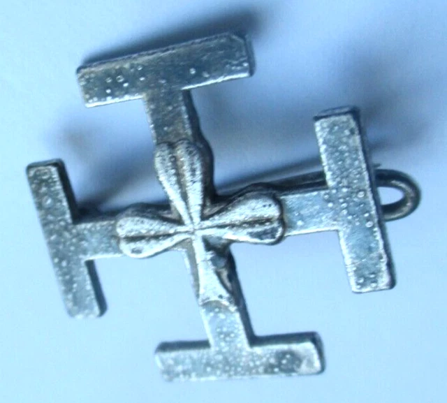 Broche Ancienne En Plaqué Or Trèfle Porte-bonheur - Signée SAVARD, état Convenable