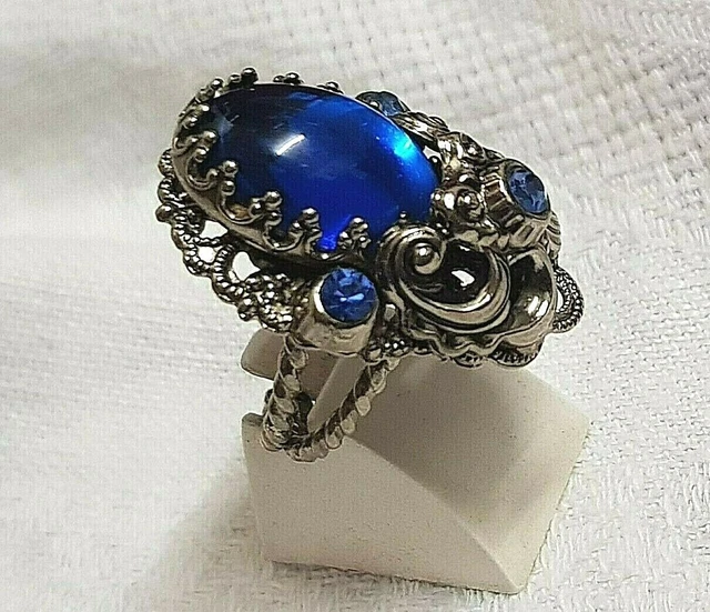 Bague Vintage T52 - Cabochon Résine Et Cristaux Bleu Sur Métal Argenté - Modèle A5 Occasion