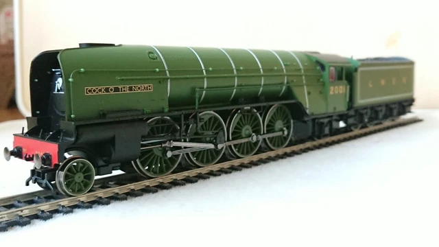 P2 Train Model HORNBY RAILROAD R3171 LNER Class P2