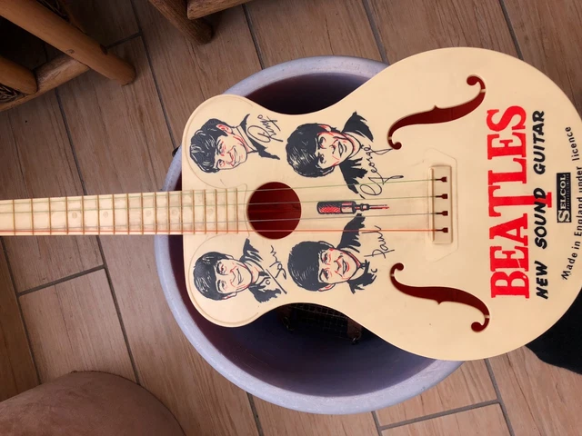 Beatles' 1964 Selcol Guitar: A New Sound - Musical Instruments