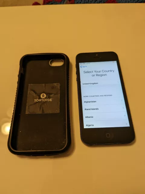 iPhone 5, 16GB, Black Unlocked A1429 Working But Faulty