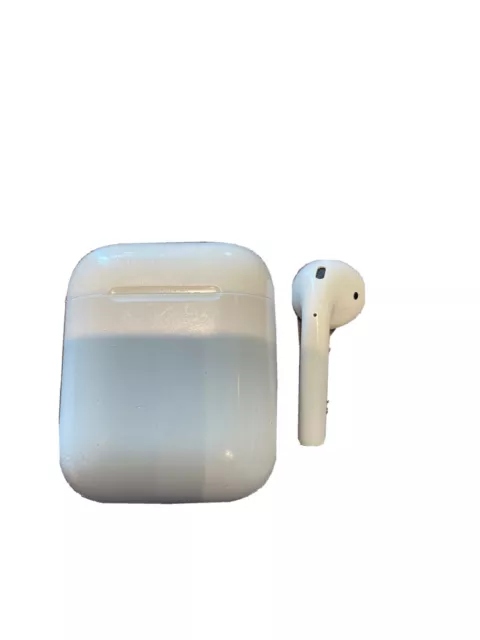Apple AirPods 2nd Generation Right Side Only With Charging Case - White