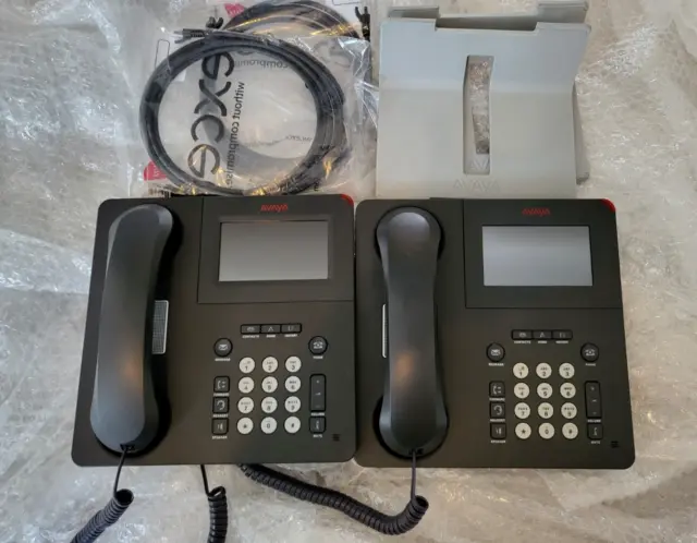 Avaya 9621G , 700480601 job lot of 2 handsets, stands used item, new patch leads