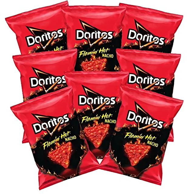 Doritos Flamin' Chaud Nacho Goût Tortilla Chips, 52ml (Paquet De 8)