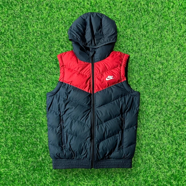Nike hooded gilet best sale mens