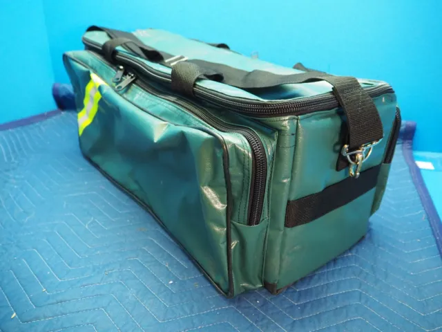 Curaplex Oxygen Responder Bag Green 27in L x 12in W x 10in H EMS  Jumbo D    NEW