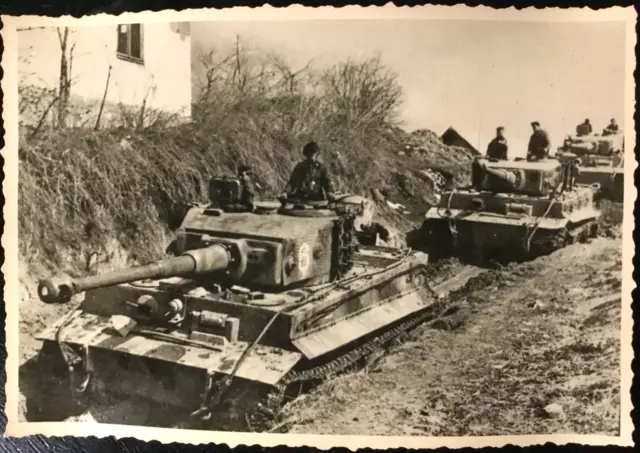 GERMAN Photo WW2 WWII ARCHIVE : Dépannage Char TIGRE _ PANZERTRUPPEN