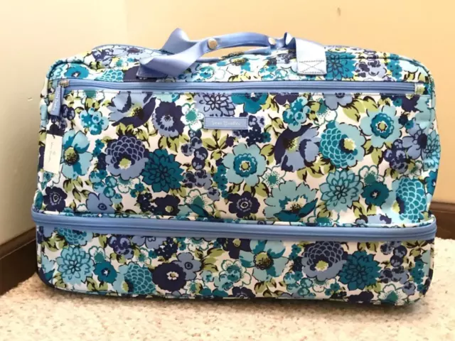 NWT Vera Bradley BLUEBERRY BLOOMS 22" WHEELED DUFFLE CARRY ON TRAVEL BAG NWT