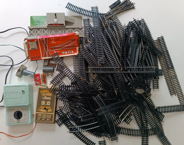 Jouef HO - Lot de 80 rails Et Accessoires