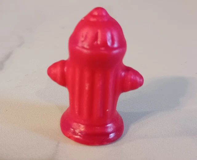 VINTAGE Hagen-Renaker Red Small Ceramic Miniature Fire Hydrant Retired 3.5cm