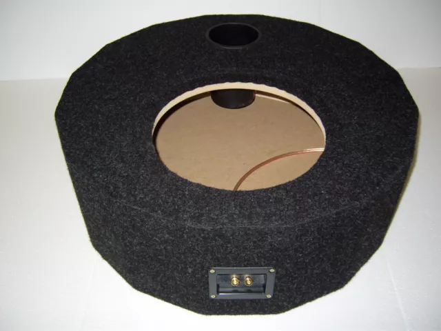 Reserverad Gehäuse inkl Stoffbezug für 30er Subwoofer Größe XL