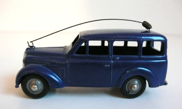 Renault Juva 4 Dauphinoise publicitaire au 1/43 - Collection