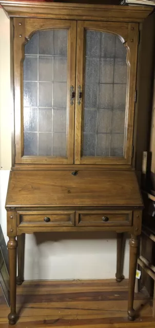 Thomasville Furniture Industries, Inc 1967 secretary Desk Cabinet Thomasville Furniture Industries, Inc 1967 secretary Desk Cabinet
