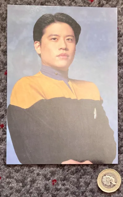 Vintage Star Trek Postcard - Ensign Harry Kim - (Voyager) - Garrett Wang