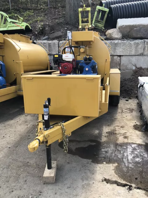 sealcoating sealrite 550 Gallon Trailer Unit Paving Asphalt New Tank Seal Rite