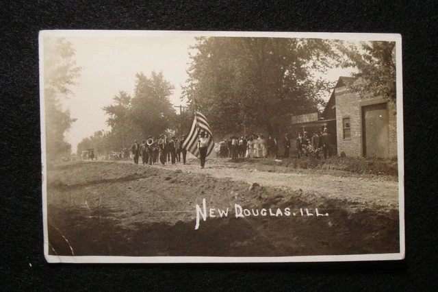 New Douglas Il Parade Marching Band Machine Shop Store Front 1908 Can. Rppc