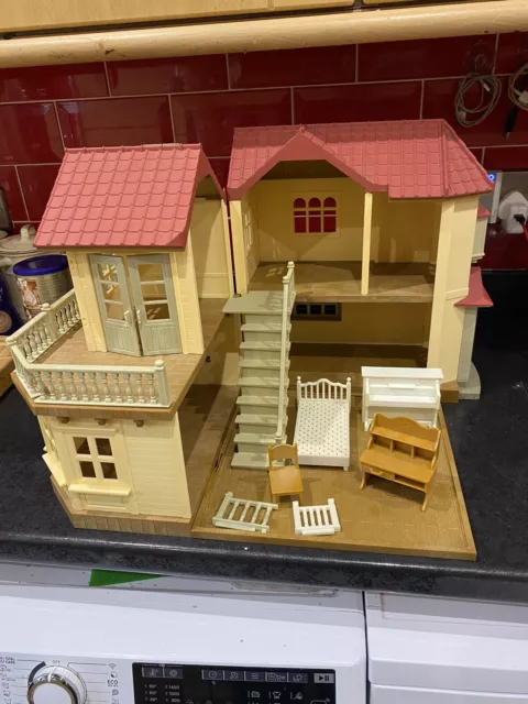 Sylvanian Families Beechwood Hall House with A Few Accessories