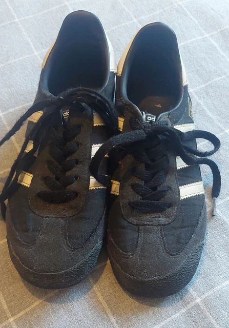 BOYS ADIDAS. BLACK Dragon Trainers. Size 4 3.99 PicClick UK