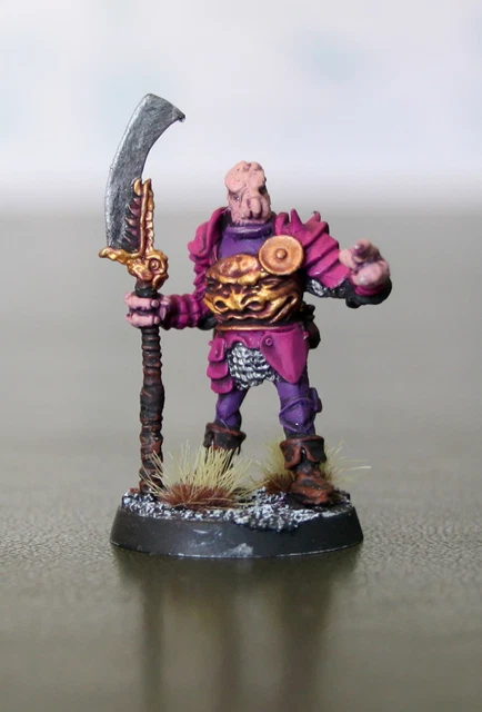 Figurine Warhammer Guerrier Du Chaos Avec Fouet - Métal, Incomplète, Occasion
