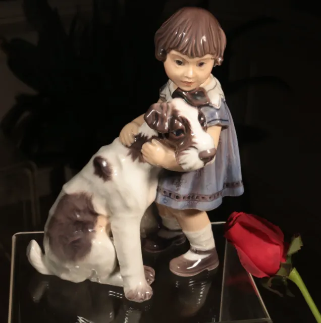 DAHL JENSEN Mädchen mit Hund - ROYAL COPENHAGEN - seltene Sammler Porzellanfigur