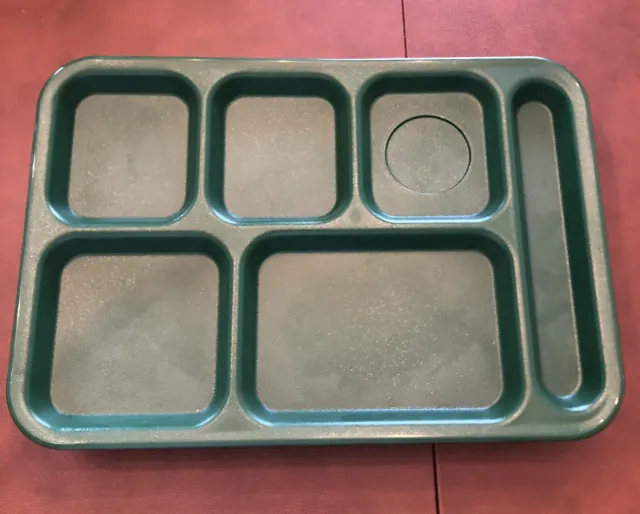 Green Heavy Plastic Set of 4 CAMBRO PS 1014 Cafeteria Divided School Lunch Vtg
