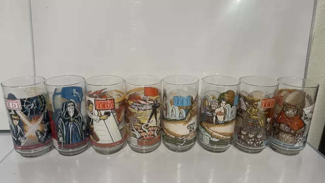 MINT 1983 Star Wars Return of the Jedi Complete Set Of  8 Glasses