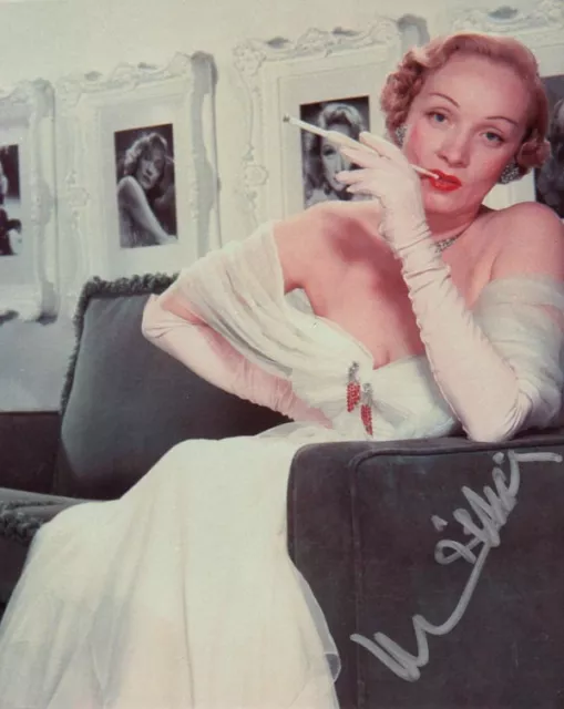 MARLENE DIETRICH SIGNED AUTOGRAPHED 8x10 PHOTO HOLLYWOOD SCREEN LEGEND PSA/DNA