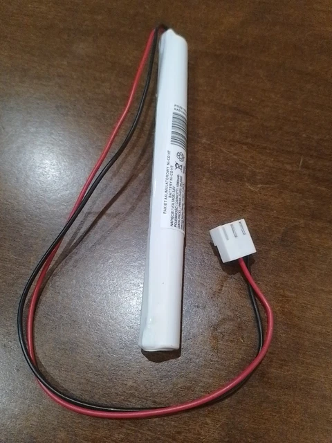 Schneider OVA51031E Batteria NI-Cd HT 4,8V 4,5Ah Ricaricabile per lampade emergenza Schneider OVA51031E Batteria NI-Cd HT 4,8V 4,5Ah Ricaricabile per lampade emergenza