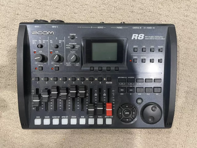 ZOOM R8 EIGHT-TRACK Digital Recorder W/Manual, Adapter, USB Cable