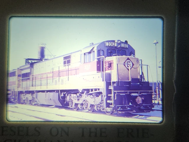 Slide VTG RailRoad EL Erie Lackawanna GE U33C No.3312 Buffalo NY 1970 duplicate