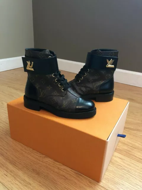 LOUIS VUITTON WONDERLAND Flat Ranger Boots 6 Women's (Italy size 36) NO  Reserve $1,999.99 - PicClick