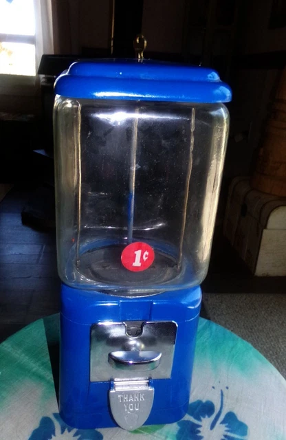 Vintage 1 Cent Oak Acorn Gumball Machine W/Key Works & In Nice Condition