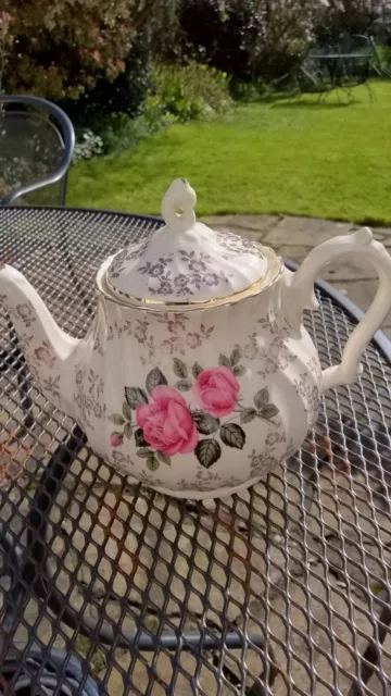 Beautiful Vintage  Sadler Pink Cabbage Rose Chintz Gilded Teapot