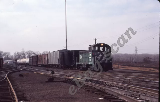 Burlington Northern 506 (EMD NW2, ex-CBQ 9209) Pekin, Illinois 1979 - Kodachrome