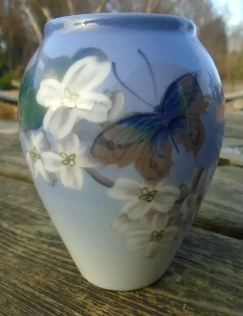 Vintage Royal Copenhagen Porzellan Schmetterling Und Blütenvase