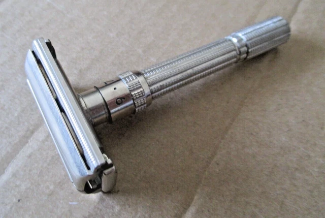 Gillette H2 Slim 3.5" Adjustable DE Double Edge Safety Razor 1962 Vintage AZ44