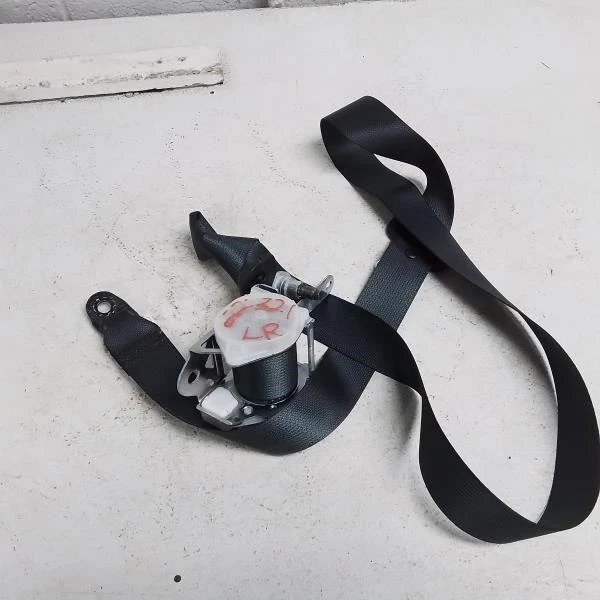 TACOMA    2022 Seat Belt Rear 949060