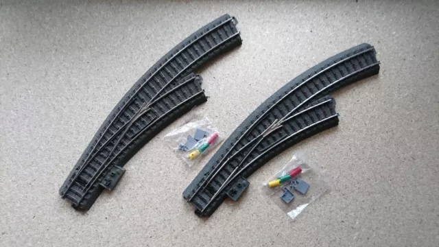 Märklin, H0, 2 C - Gleis Bogenweichen rechts ( 24672 ) mit Antrieb, neuwertig !