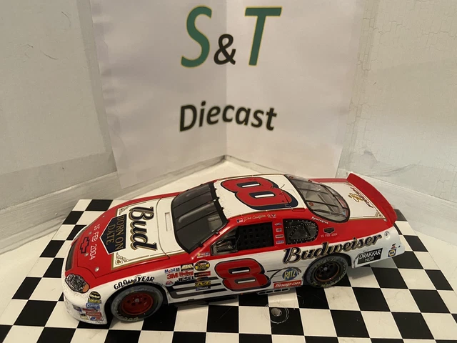 Dale Earnhardt Jr LE #8 Budweiser / Daytona 500 / Born On Date 20 Feb 2005 Color Chrome 2005 Monte Carlo 124 Scale Die Cast Car